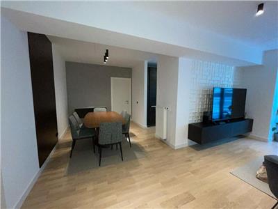 Apartament 3 camere  -Upground