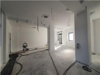 Etaj in Imobil cu Lift || Renovat || Finisaje Noi