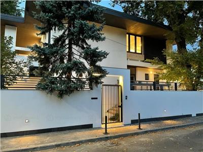 Vila speciala Pretabilă Corp Diplomatic, Firma Boutique
