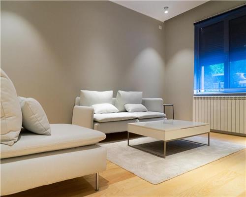 Primaverii/Gorki,2 camere decomandate cu centrala proprie