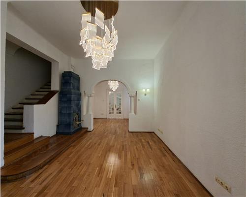 Vila birouri 375 mp, strada Plantelor /Foisorul de foc