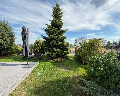 Triplex Vedere Lac Gradina Proprie 2 Locuri Parcare Subterana