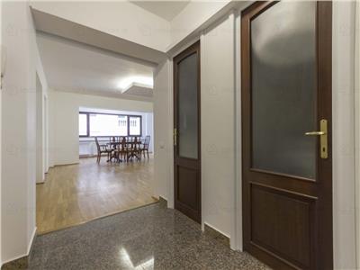 Apartament 5 camere cu loc parcare generos in garaj, Aviatorilor-Parc Herastrau